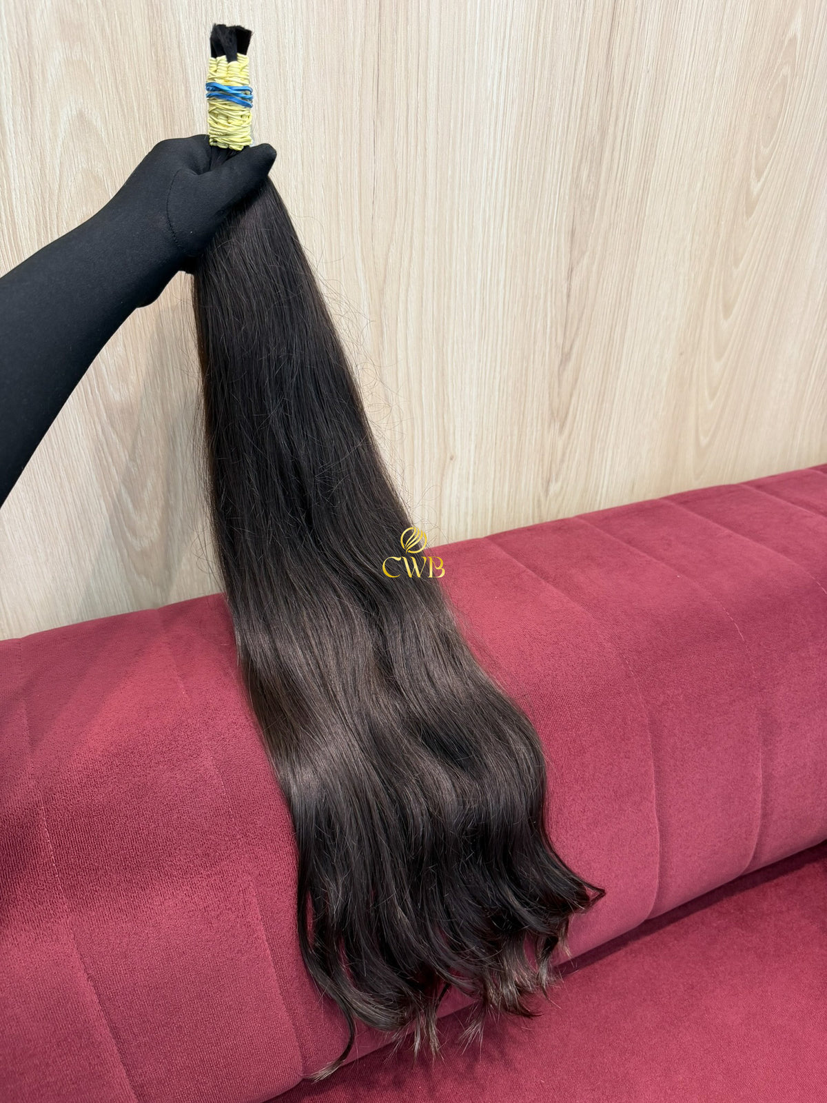 Mega hair castanho médio ondulado 67cm — peça exclusiva CWB