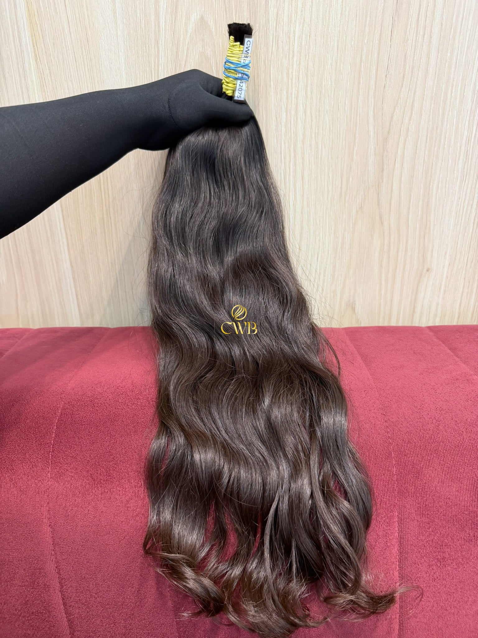 Cabelo Castanho Natural Médio 61cm 124g Brasileiro do Sul