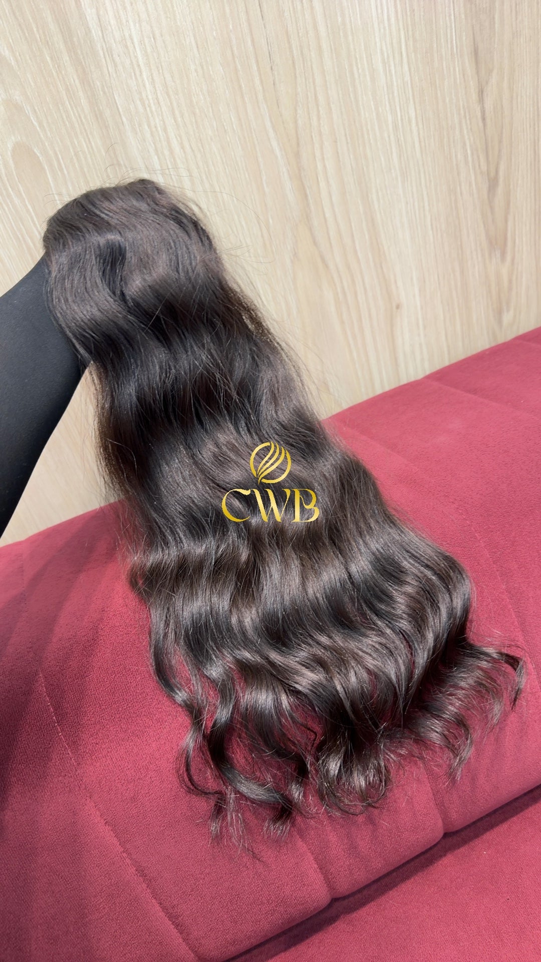 Cabelo Castanho Natural Médio 57cm 104g Brasileiro do Sul