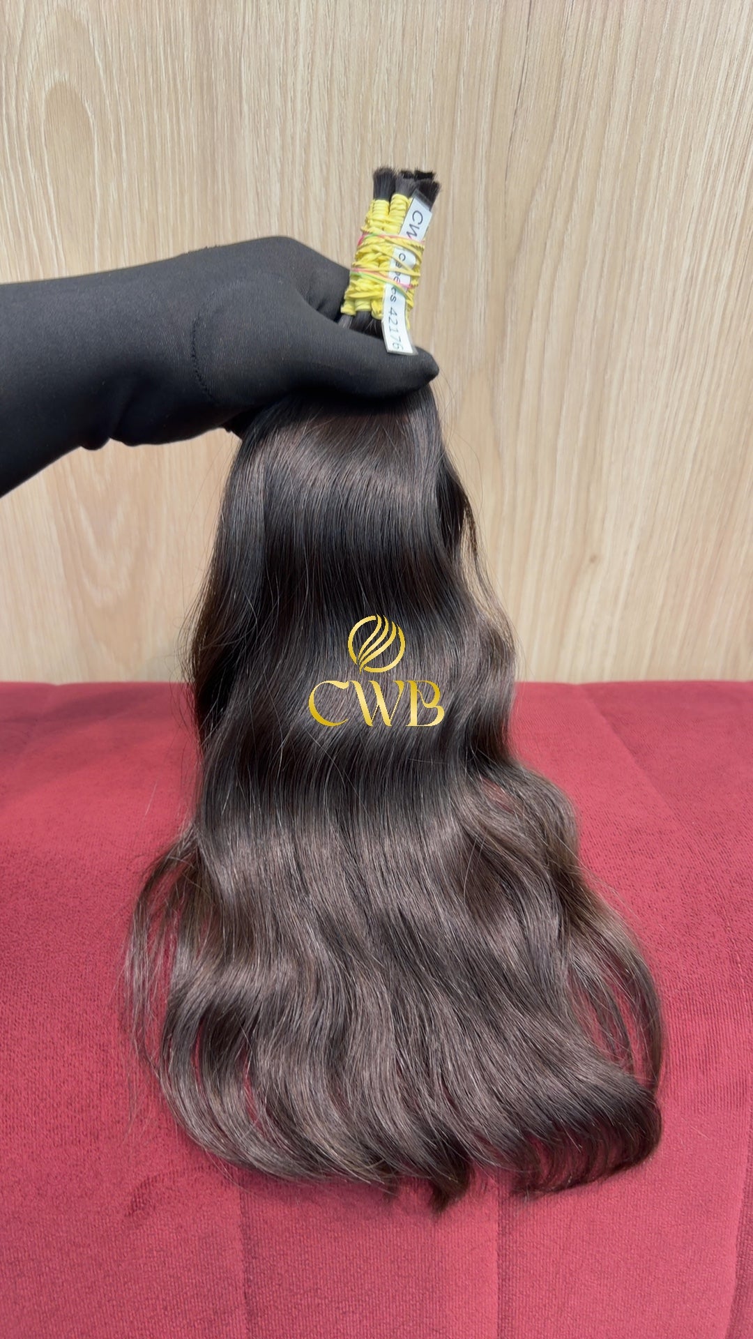 Cabelo Castanho Natural Médio 41cm 89g Brasileiro do Sul
