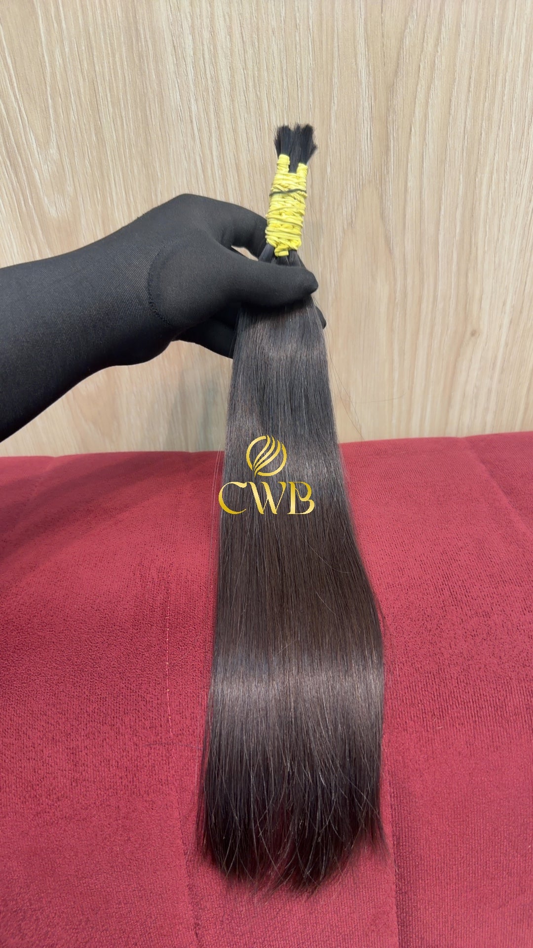 Cabelo castanho médio 41cm sendo medido — 38g brasileiro do Sul