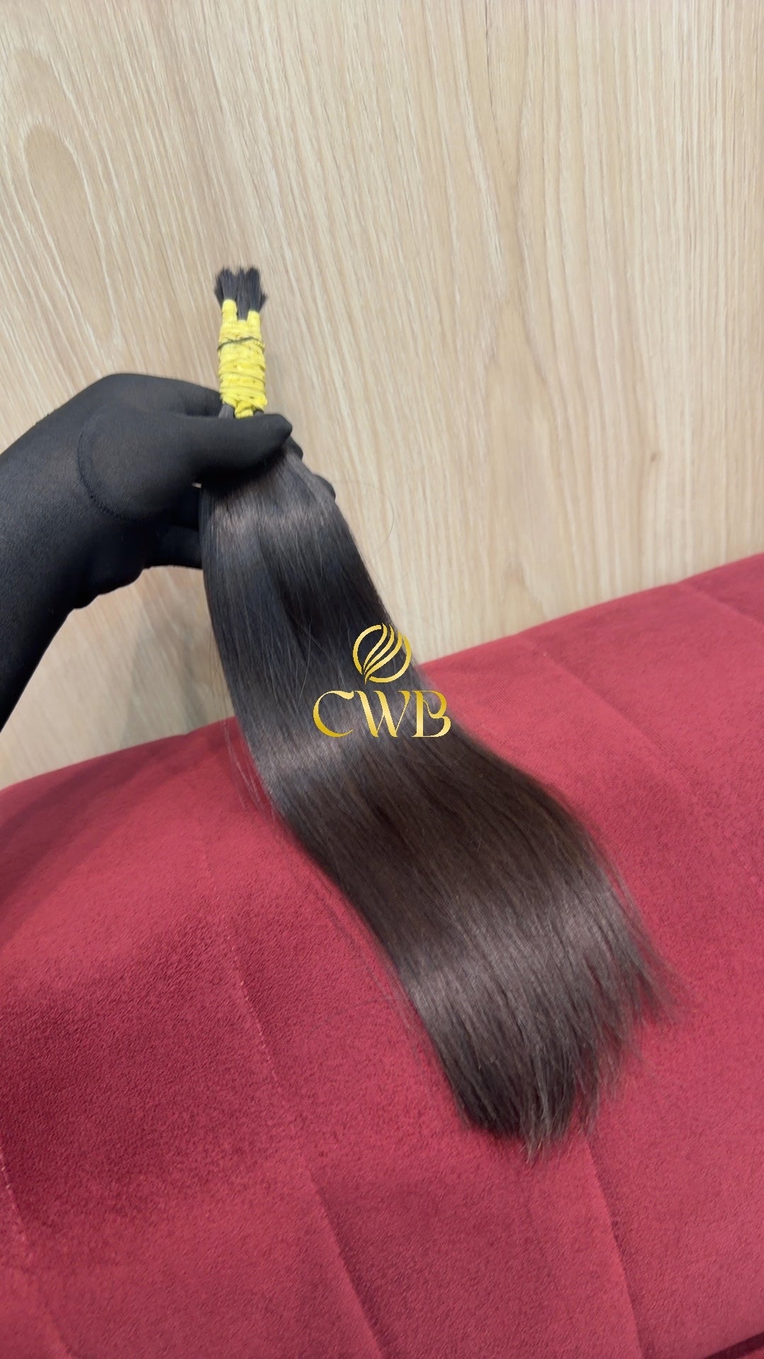 Textura do mega hair castanho médio liso natural CWB — peça única