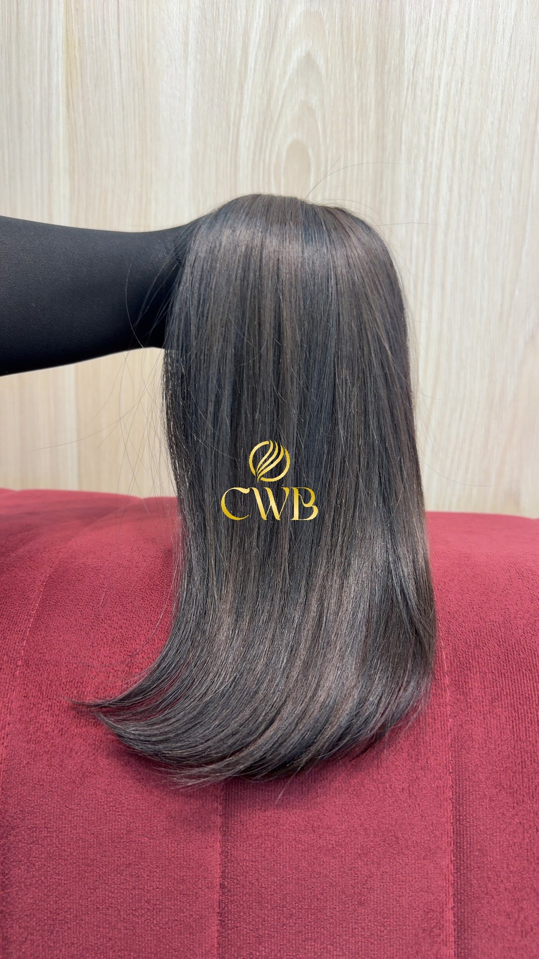 Cabelo humano natural castanho médio liso 40cm 71g — mega hair peça única CWB, vista de trás