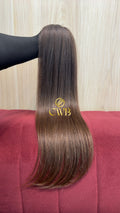 Cabelo humano natural castanho claro liso 63cm 96g — mega hair peça única CWB, vista de trás
