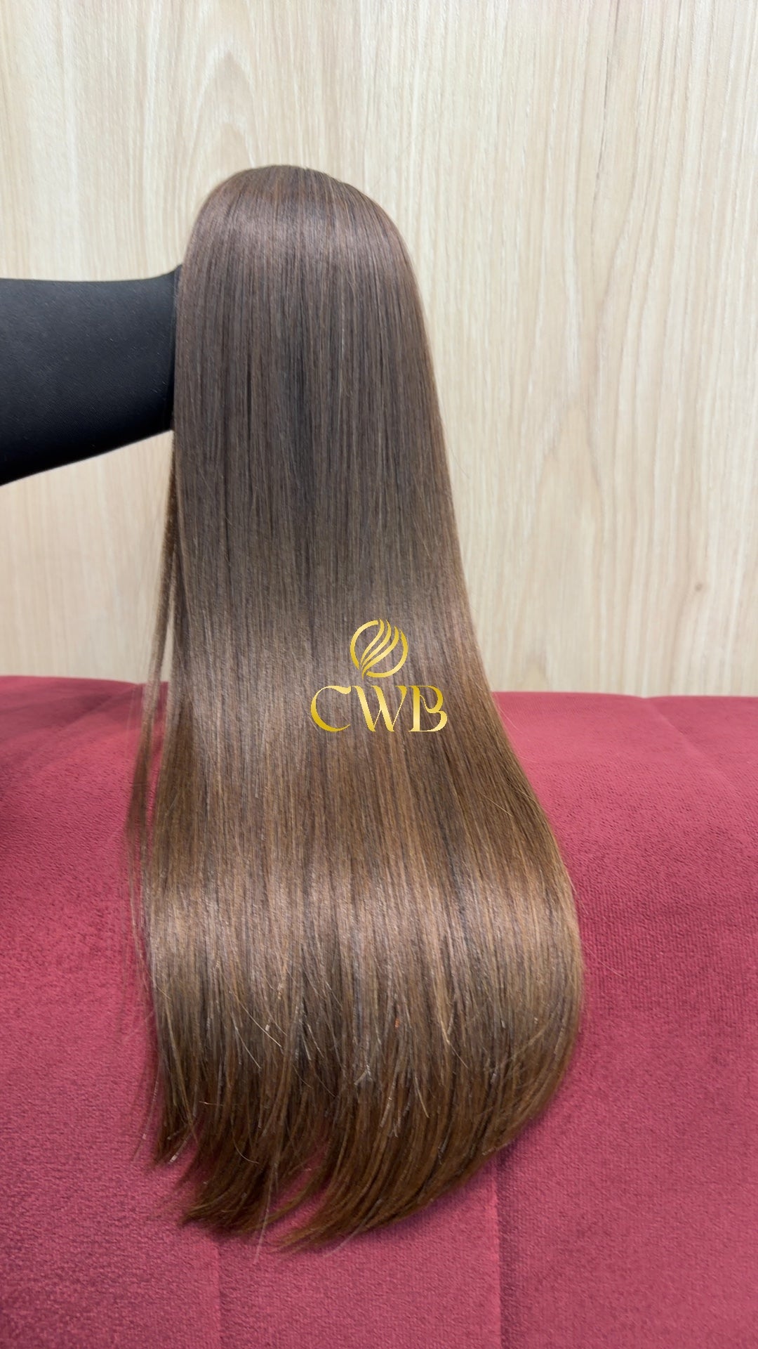Cabelo loiro escuro 55cm sendo medido — 177g brasileiro do Sul