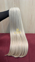 Cabelo humano natural loiro descolorido mesclado liso 64cm 133g — mega hair peça única CWB, vista de trás