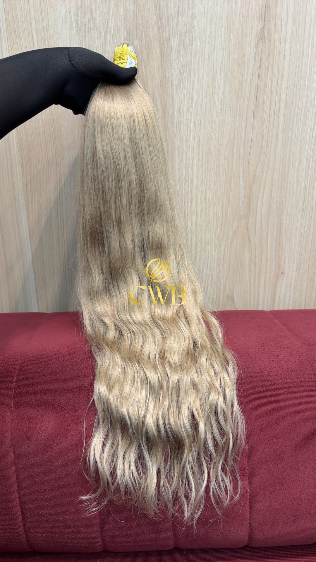 Textura do mega hair loiro descolorido global ondulado natural CWB — peça única