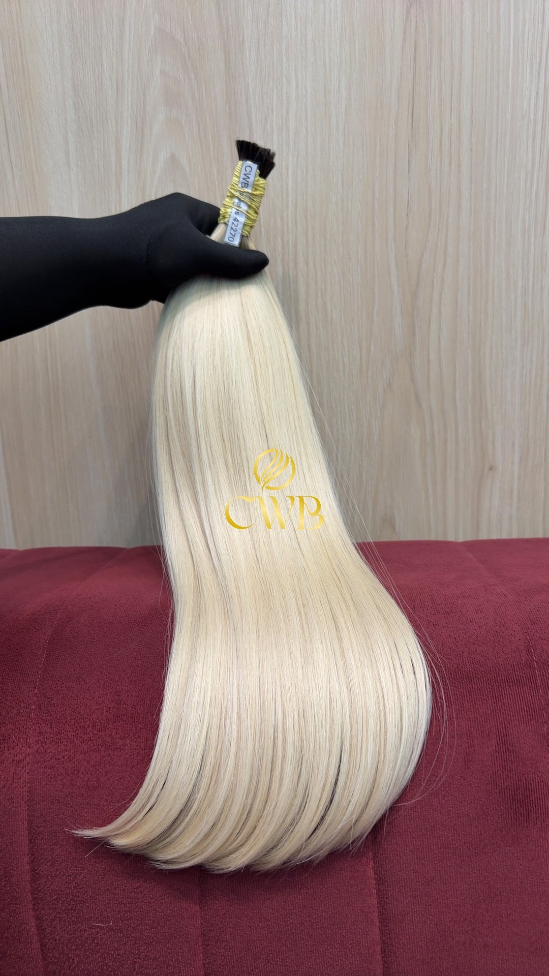 Mega hair loiro descolorido global liso 56cm — peça exclusiva CWB