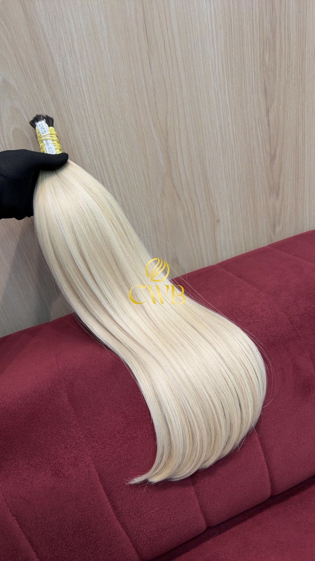 Cabelo loiro descolorido global natural 56cm 116g — CWB Cabelos Humanos