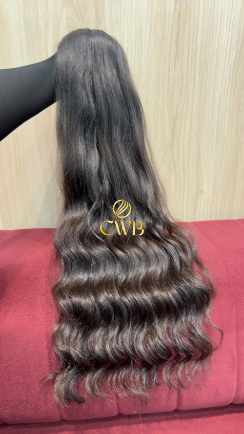 Cabelo humano natural castanho escuro ondulado 70cm 184g — mega hair peça única CWB, vista de trás