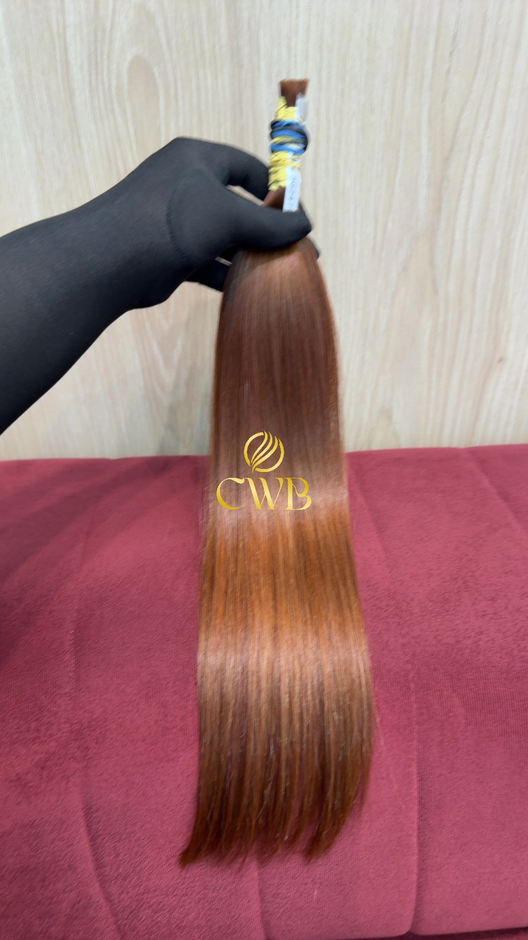 Textura do mega hair ruivo claro liso natural CWB — peça única