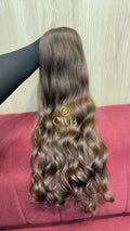 Cabelo humano natural loiro escuro ondulado 59cm 158g — mega hair peça única CWB, vista de trás