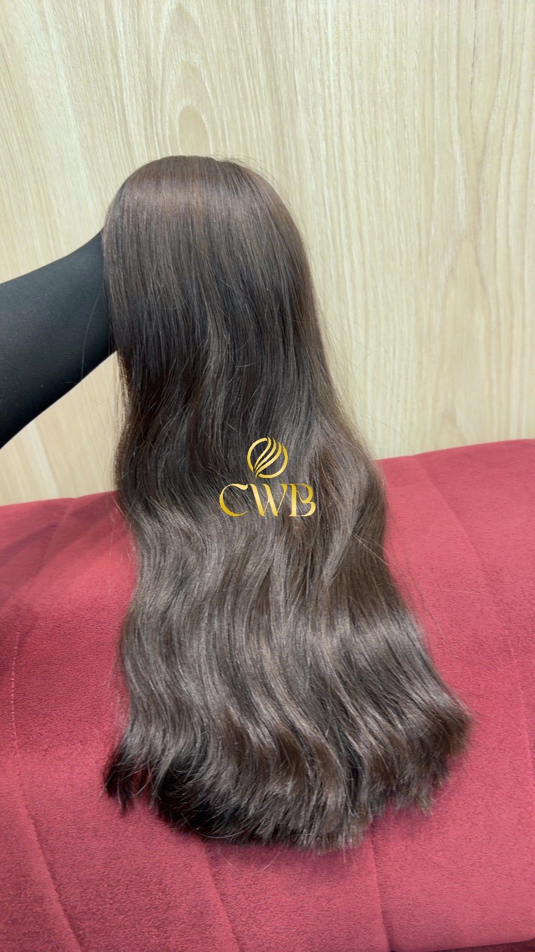 Cabelo castanho claro 50cm sendo medido — 167g brasileiro do Sul