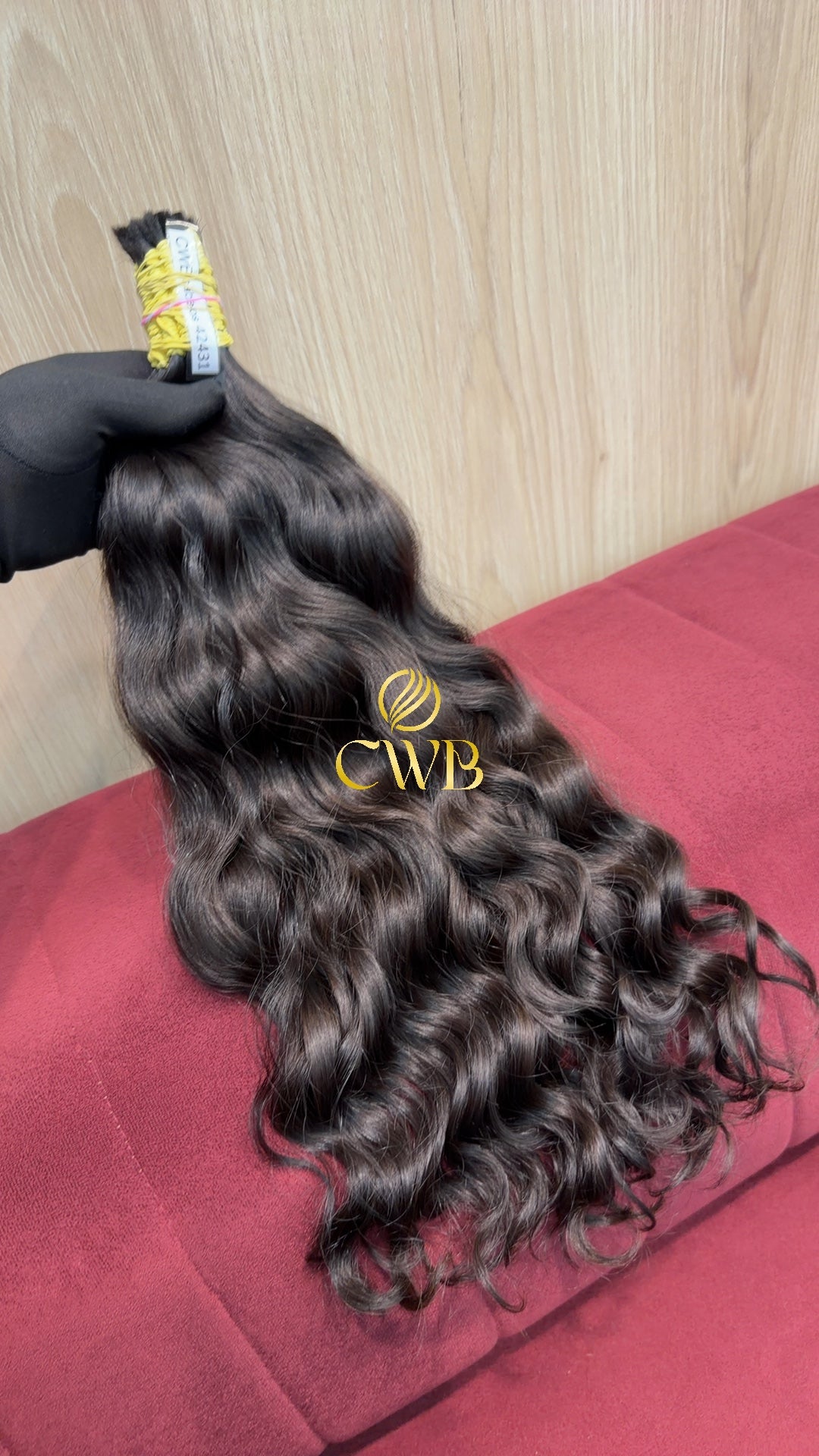 Cabelo castanho médio natural 49cm 195g — CWB Cabelos Humanos