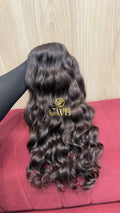 Cabelo humano natural castanho médio ondulado 49cm 195g — mega hair peça única CWB, vista de trás