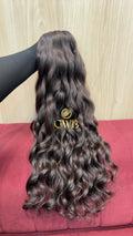 Cabelo humano natural castanho médio ondulado 59cm 168g — mega hair peça única CWB, vista de trás