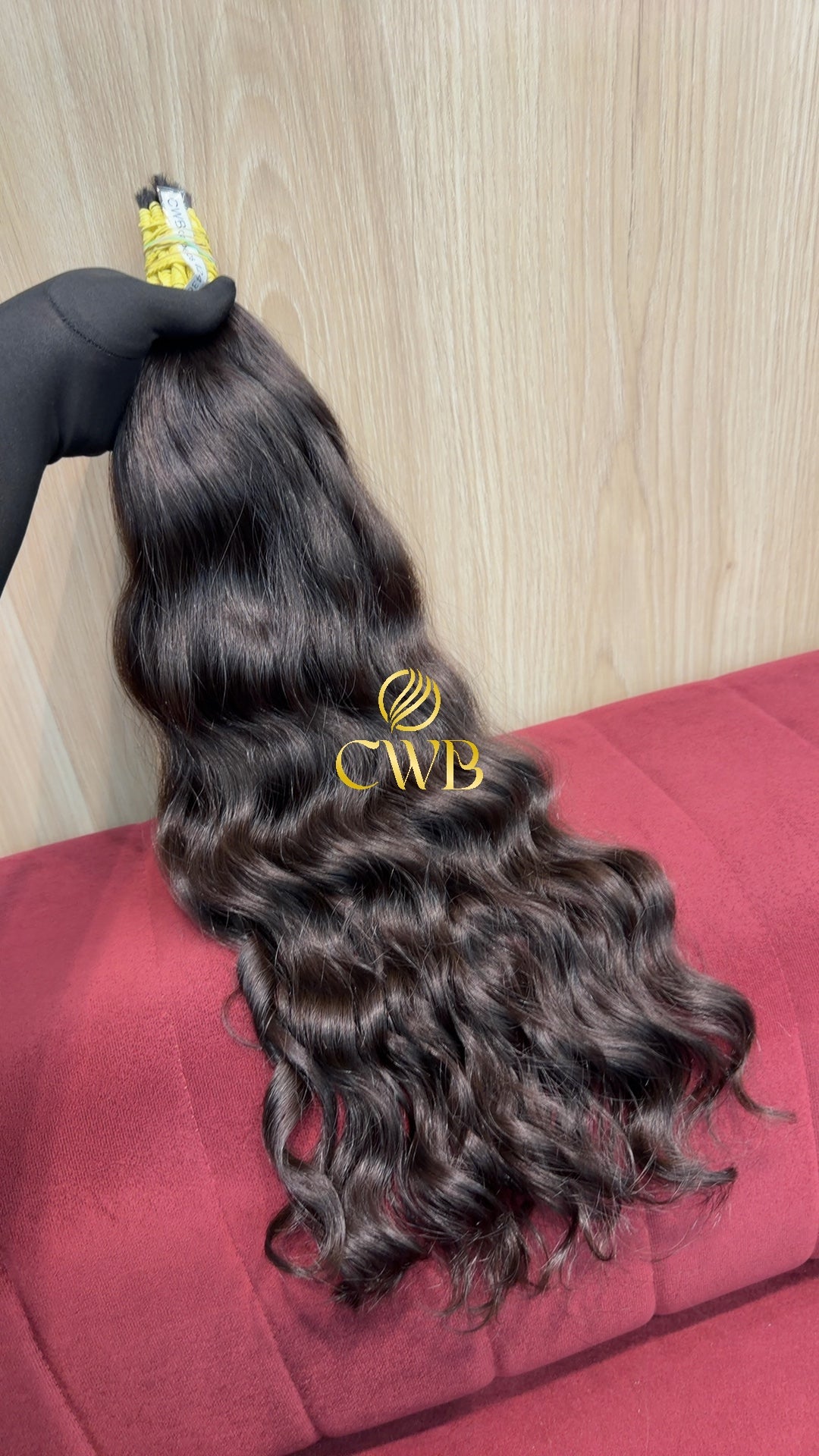 Cabelo castanho médio natural 58cm 193g — CWB Cabelos Humanos