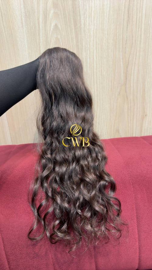 Cabelo humano natural castanho médio ondulado 53cm 89g — mega hair peça única CWB, vista de trás