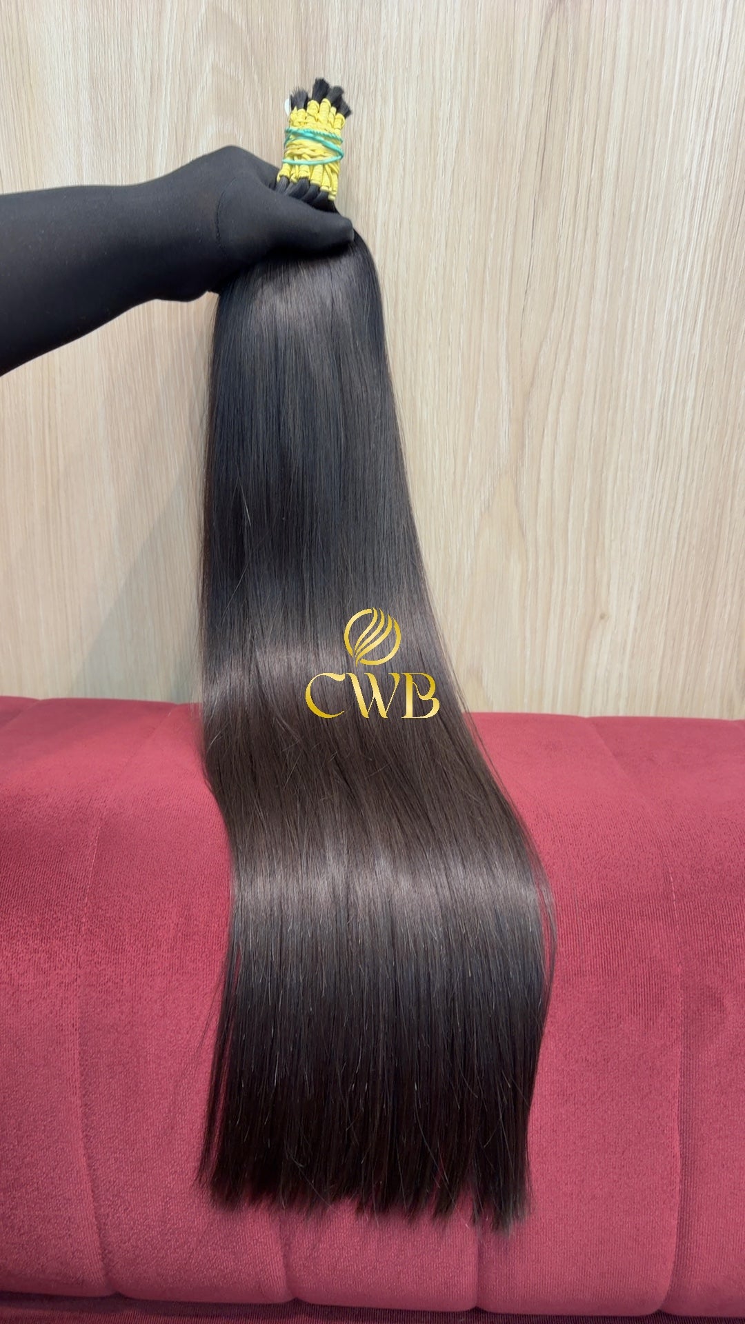 Textura do mega hair castanho médio liso natural CWB — peça única