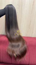 Cabelo humano natural castanho médio liso 78cm 170g — mega hair peça única CWB, vista de trás