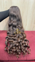 Cabelo humano natural castanho claro liso 61cm 161g — mega hair peça única CWB, vista de trás