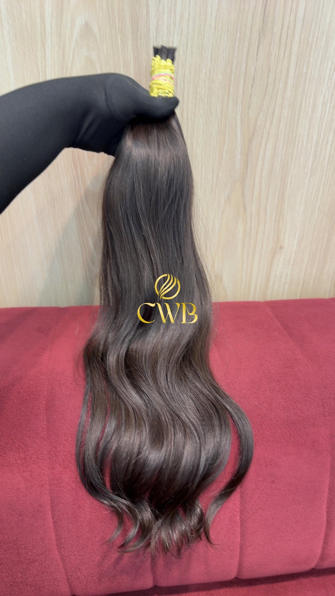 Cabelo Castanho Natural Médio 57cm 99g Brasileiro do Sul