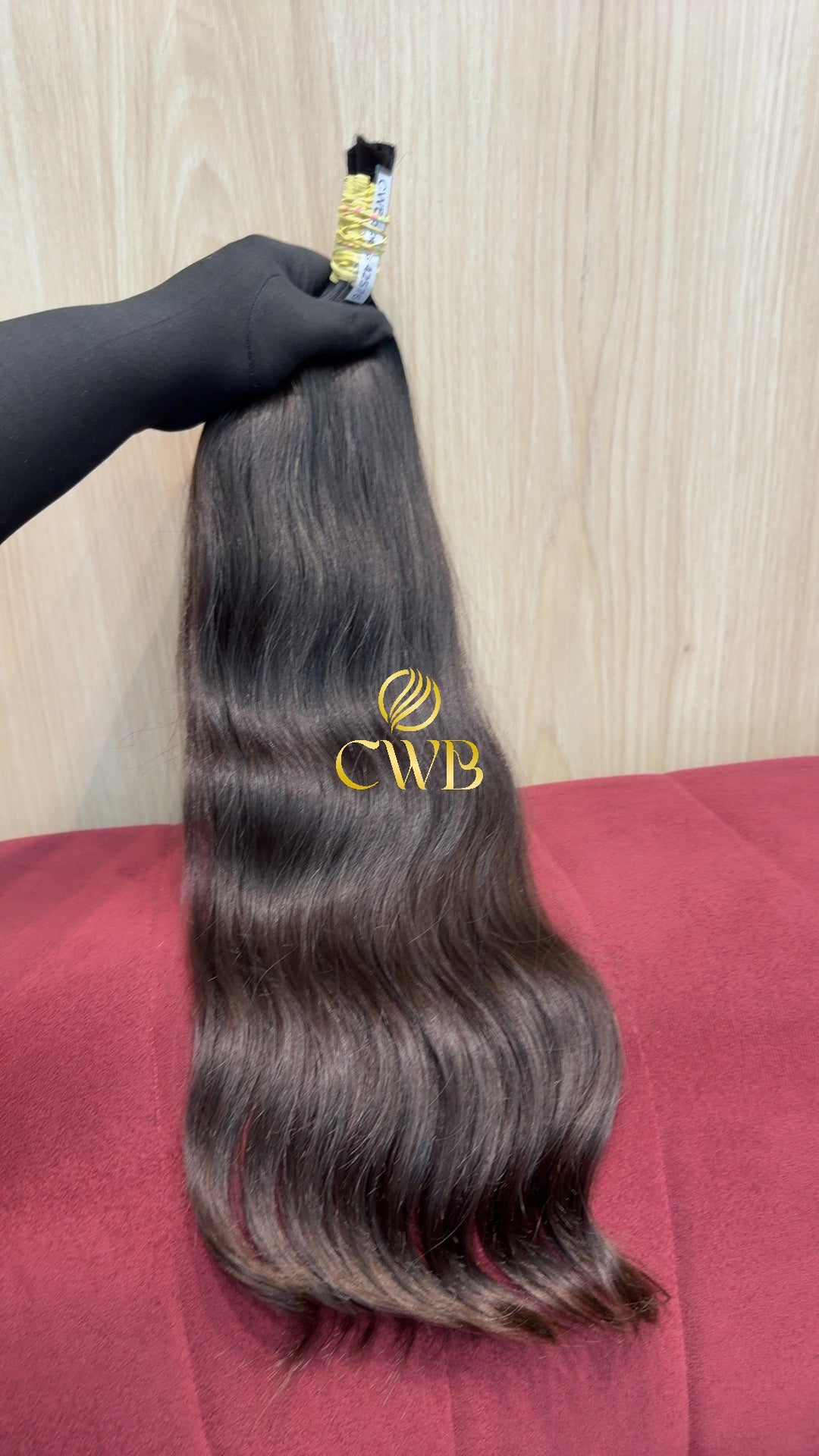 Cabelo Castanho Médio 57cm 102g Brasileiro do Sul