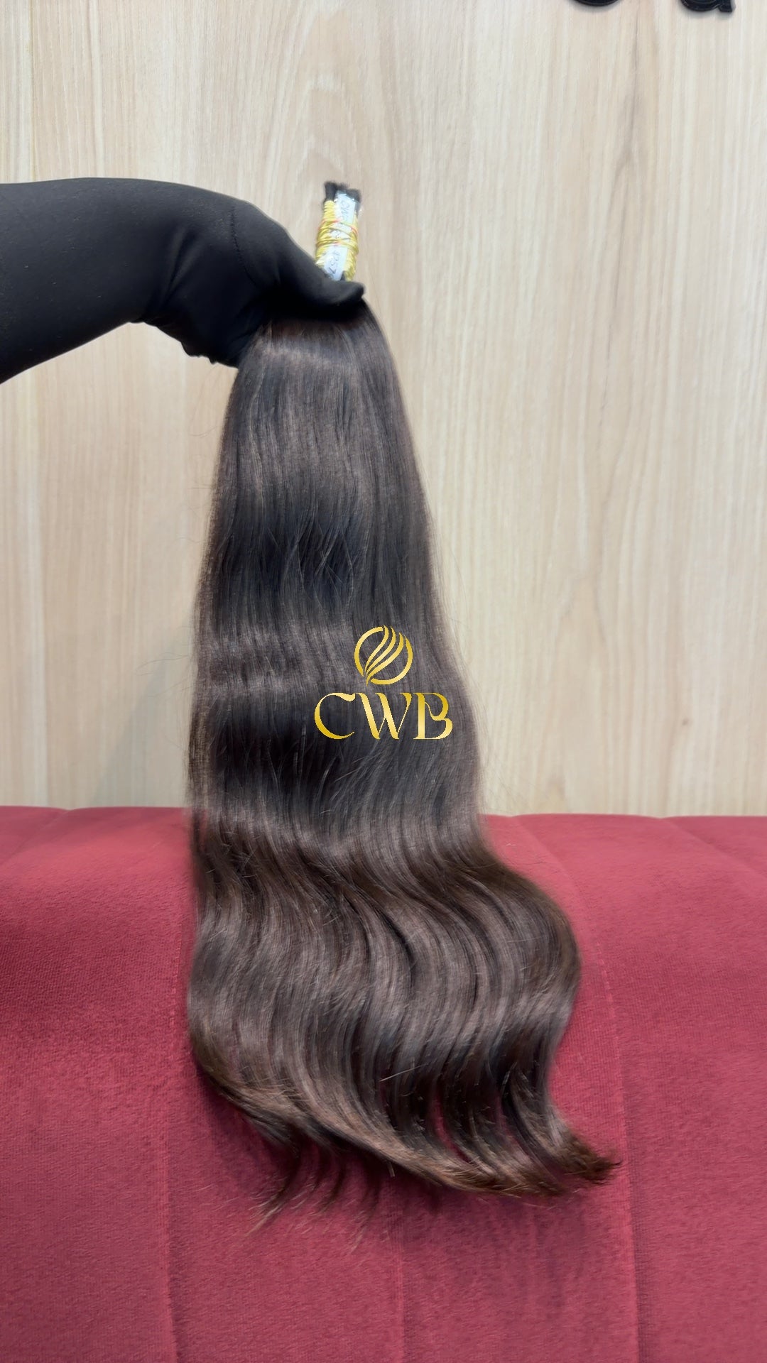 Cabelo Castanho Médio 57cm 102g Brasileiro do Sul