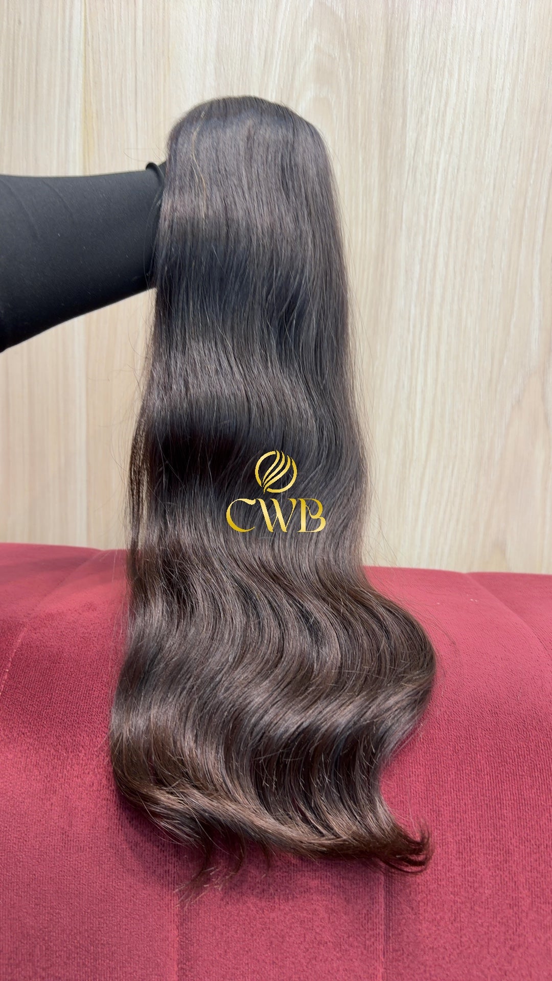 Cabelo Castanho Médio 57cm 102g Brasileiro do Sul