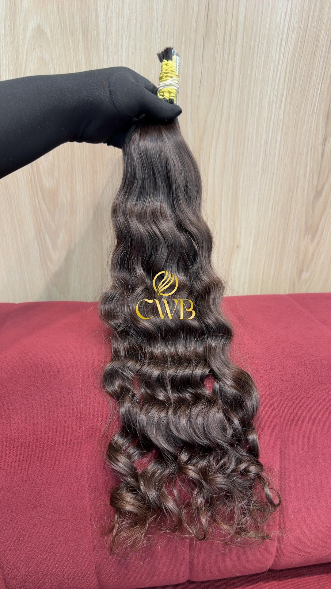 Cabelo Castanho Natural Médio 54cm 77g Brasileiro do Sul