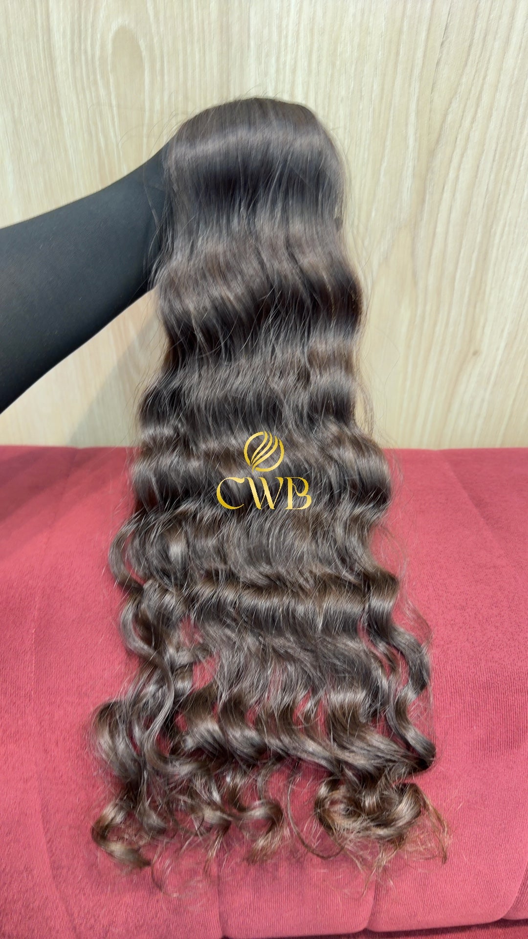 Cabelo Castanho Natural Médio 54cm 77g Brasileiro do Sul