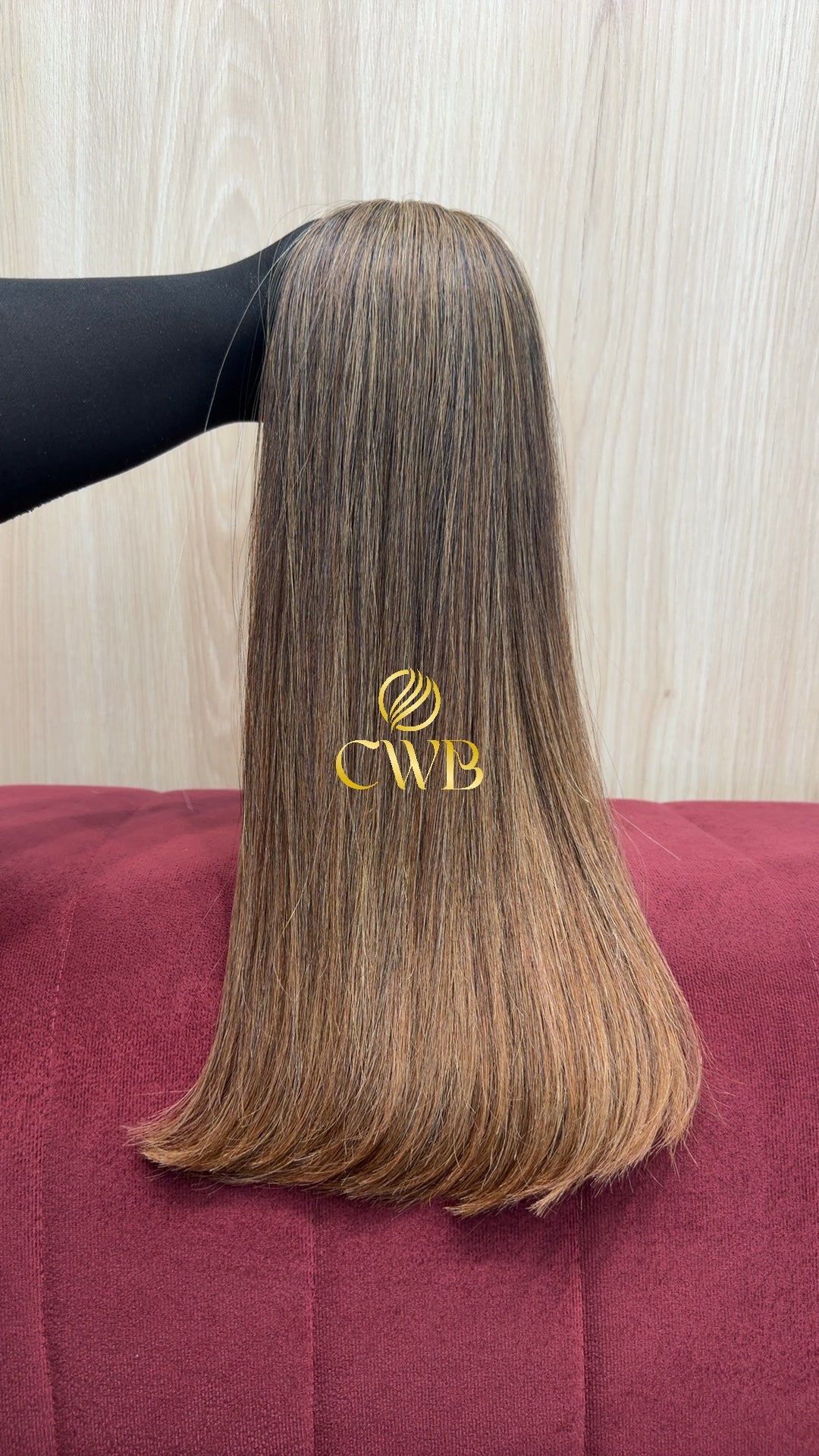 Cabelo loiro descolorido mesclado 50cm sendo medido — 103g brasileiro do Sul