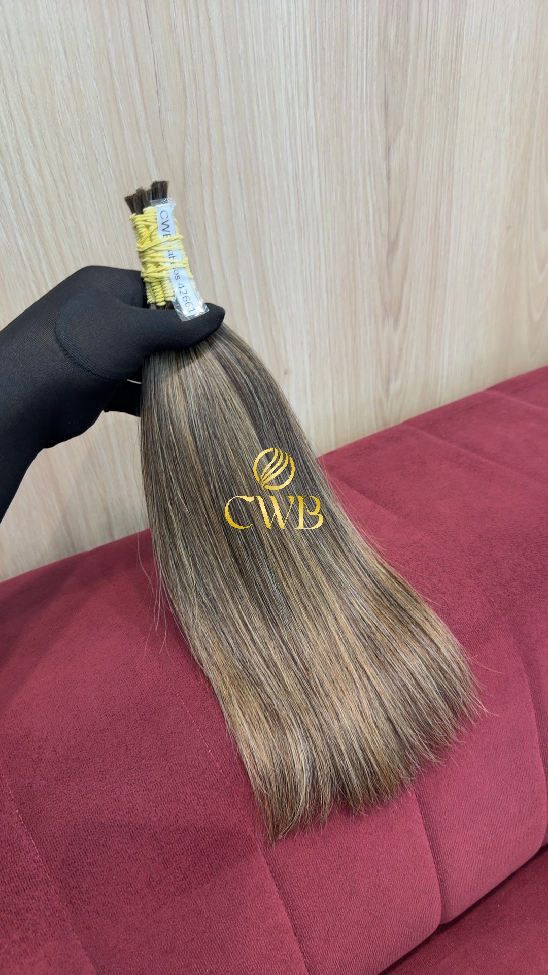 Cabelo loiro descolorido mesclado natural 38cm 73g — CWB Cabelos Humanos