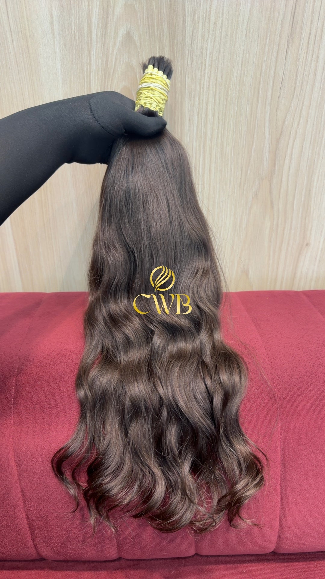 Mega hair castanho claro ondulado 54cm — peça exclusiva CWB