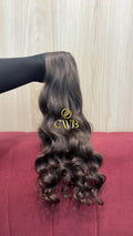 Cabelo humano natural castanho claro 47cm 61g — mega hair peça única CWB, vista de trás