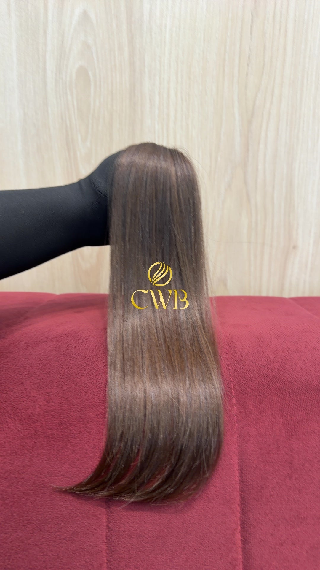 Cabelo humano natural castanho claro 40cm 18g — mega hair peça única CWB, vista de trás