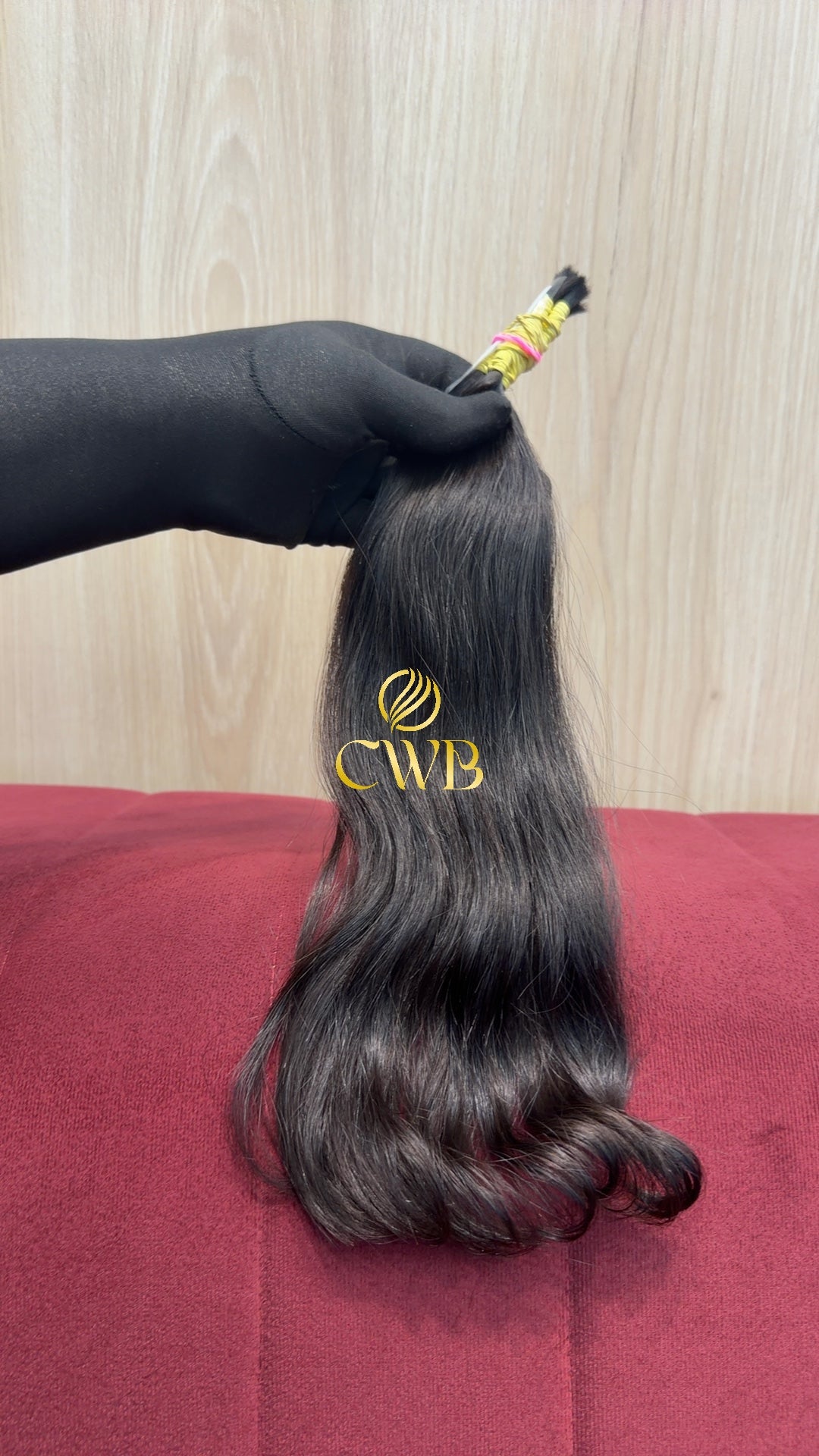 Cabelo castanho escuro natural 36cm 29g — CWB Cabelos Humanos