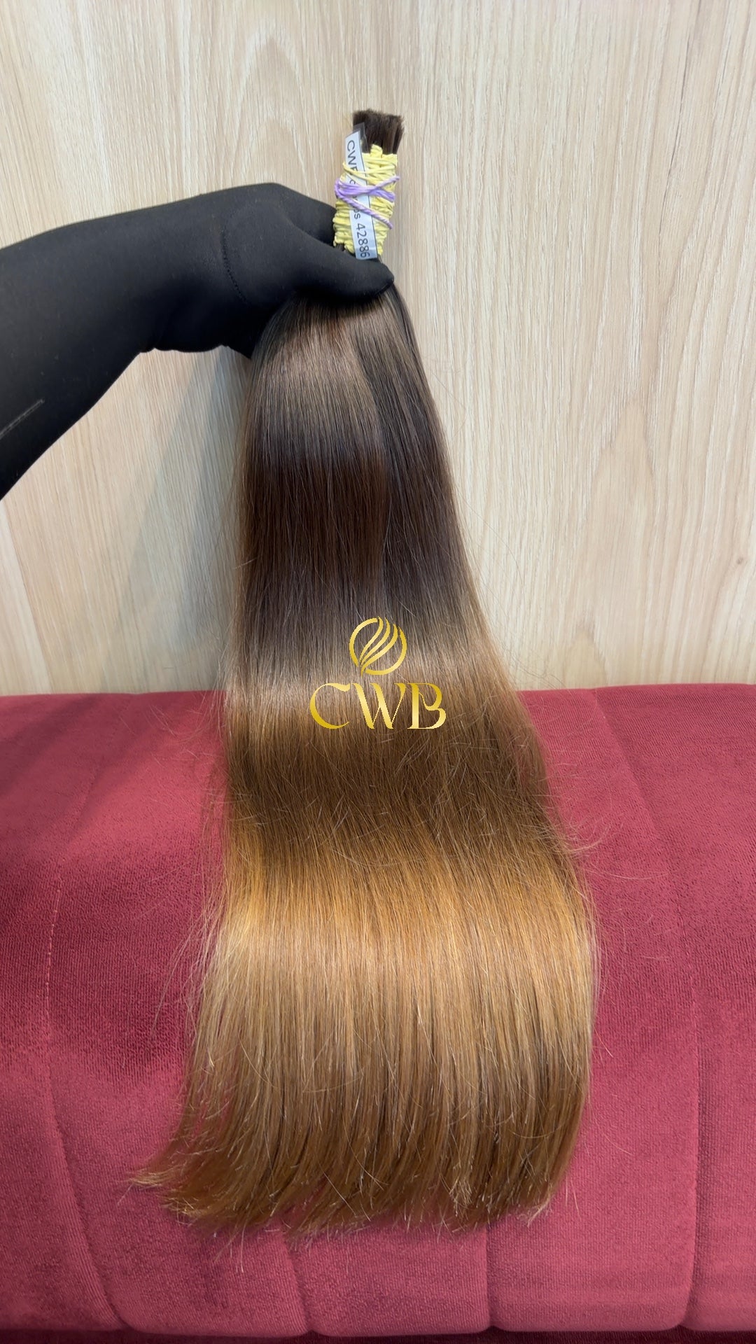 Mega hair loiro claro liso 62cm — peça exclusiva CWB