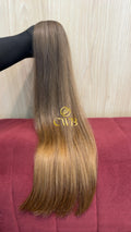 Cabelo humano natural loiro claro liso 62cm 124g — mega hair peça única CWB, vista de trás