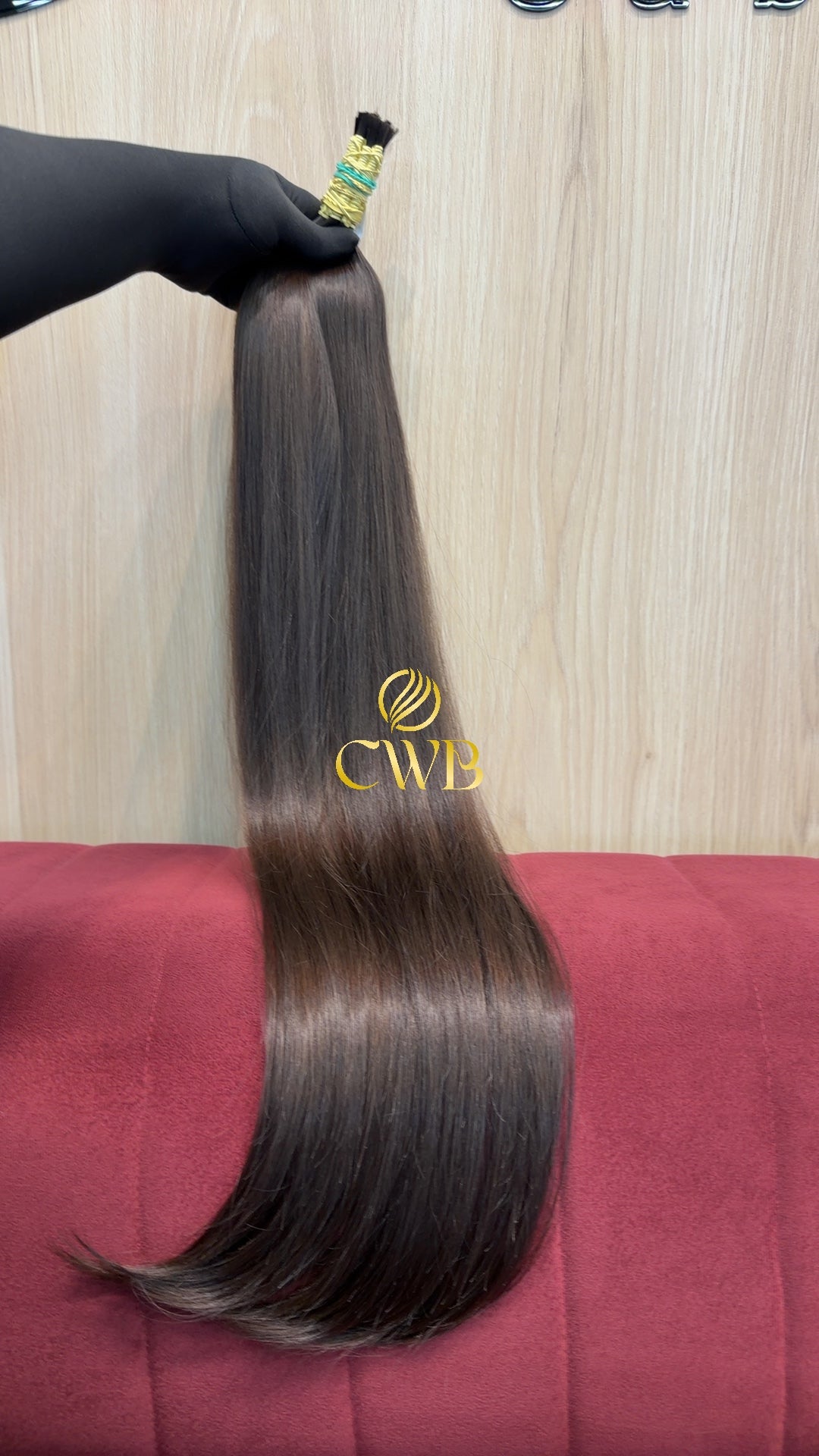 Mega hair castanho claro liso 77cm — peça exclusiva CWB