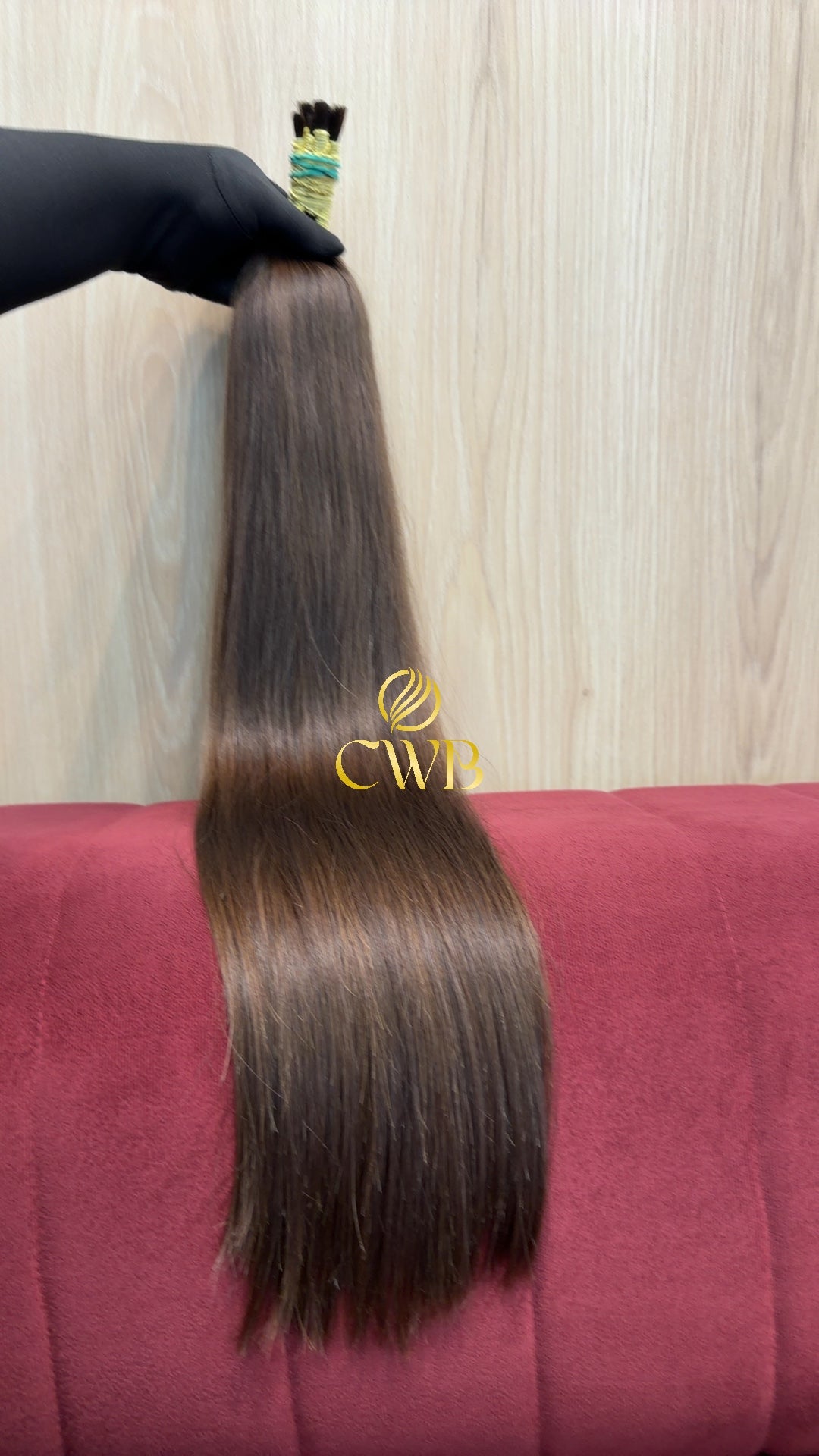 Cabelo castanho claro natural 70cm 126g — CWB Cabelos Humanos