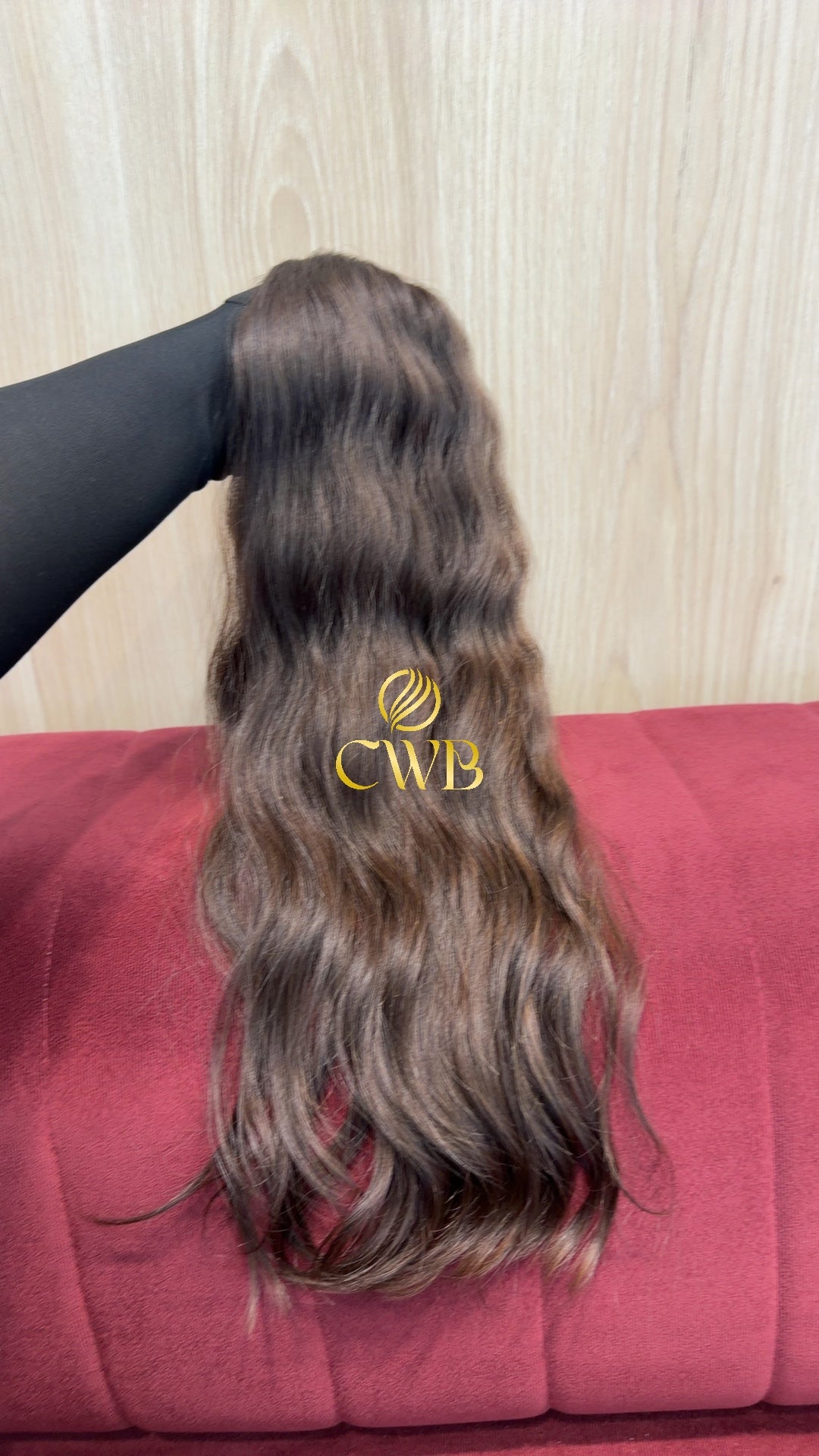 Cabelo Castanho Médio 56cm 79g Brasileiro do Sul