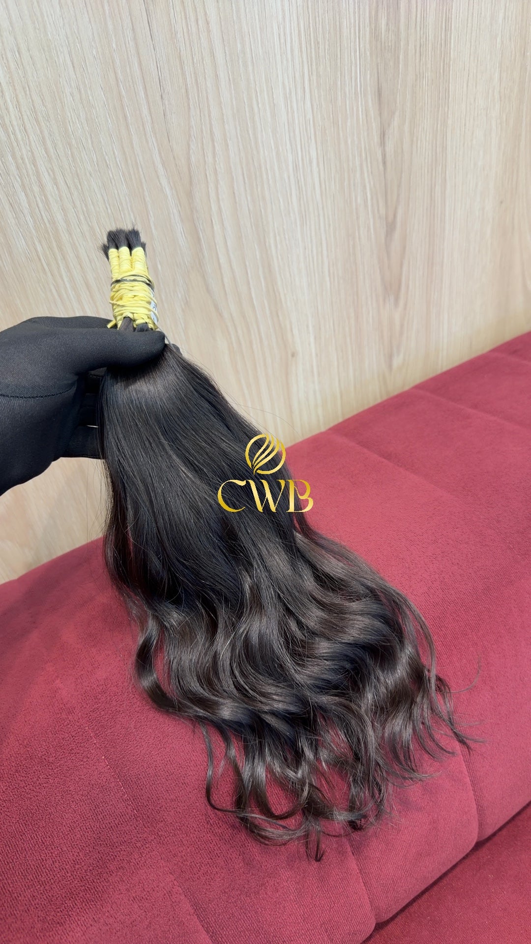 Cabelo castanho escuro natural 40cm 70g — CWB Cabelos Humanos