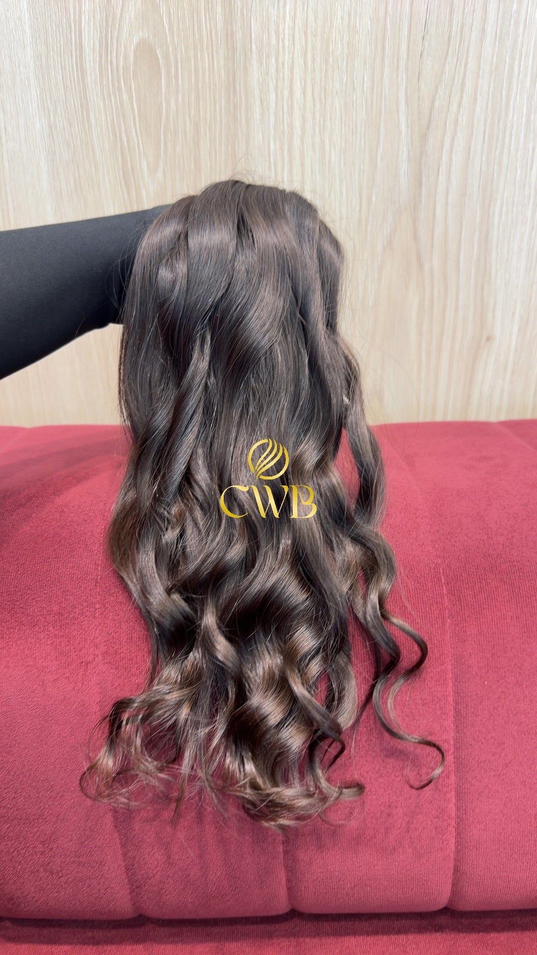 Cabelo Castanho Médio 44cm 136g Brasileiro do Sul
