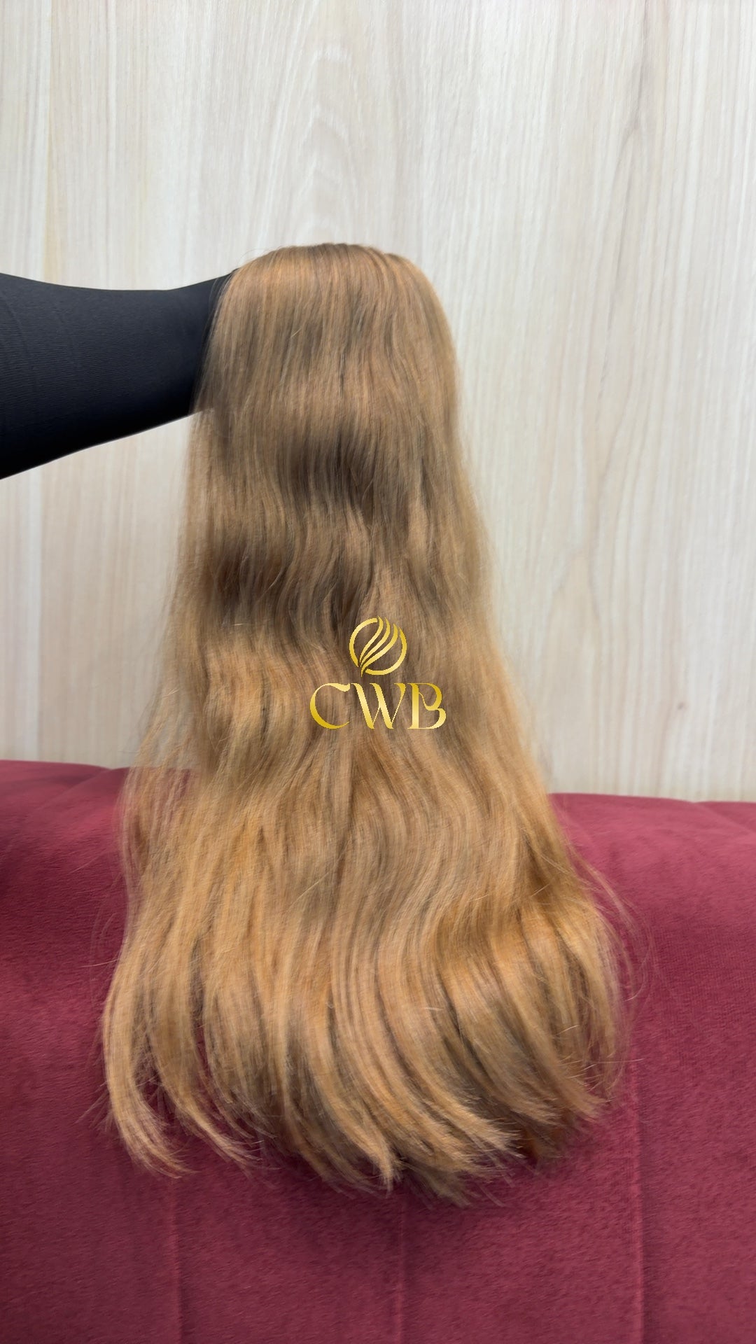 Textura do mega hair loiro claro liso natural CWB — peça única