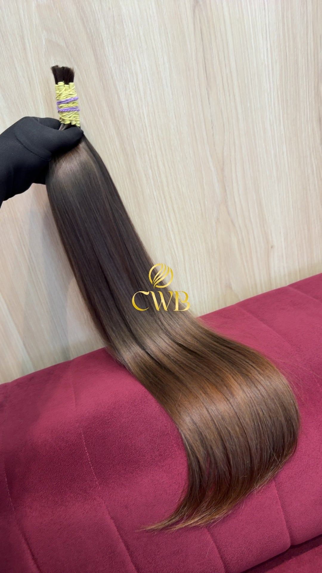 Cabelo loiro médio natural 70cm 128g — CWB Cabelos Humanos