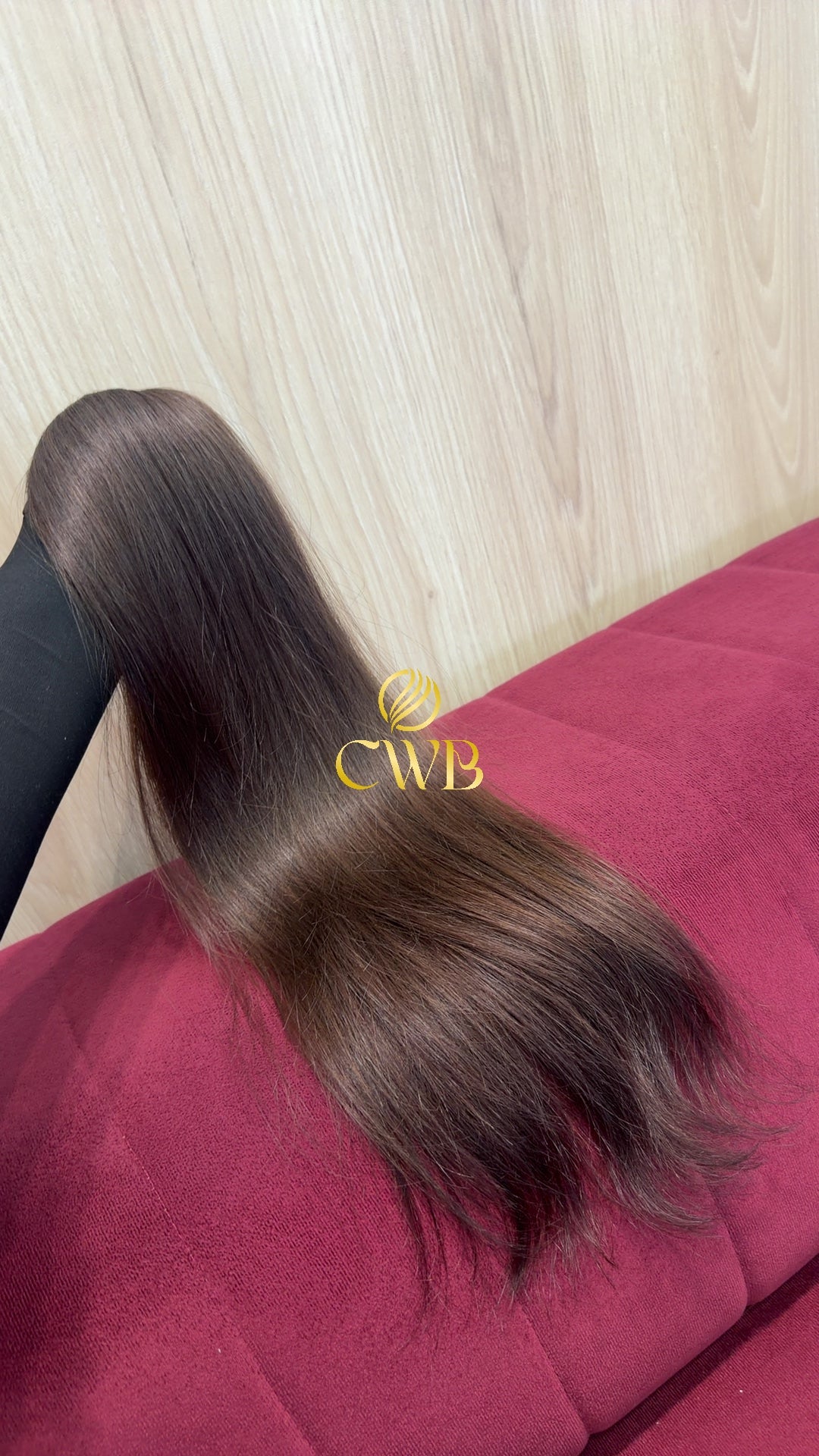 Cabelo loiro escuro 56cm sendo medido — 107g brasileiro do Sul