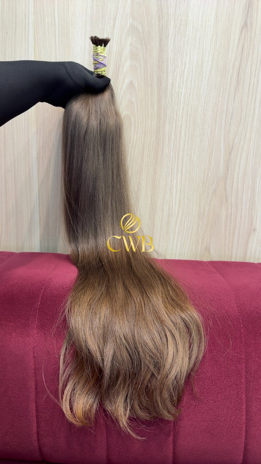 Mega hair loiro médio ondulado 70cm — peça exclusiva CWB