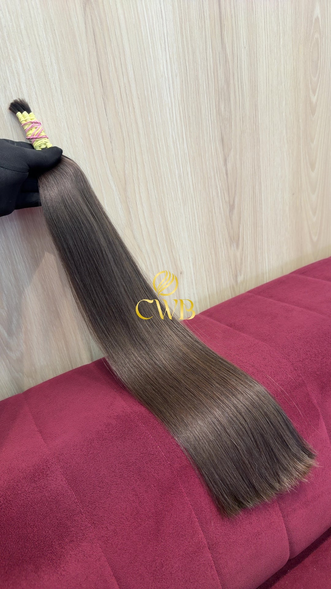 Cabelo loiro escuro natural 58cm 62g — CWB Cabelos Humanos
