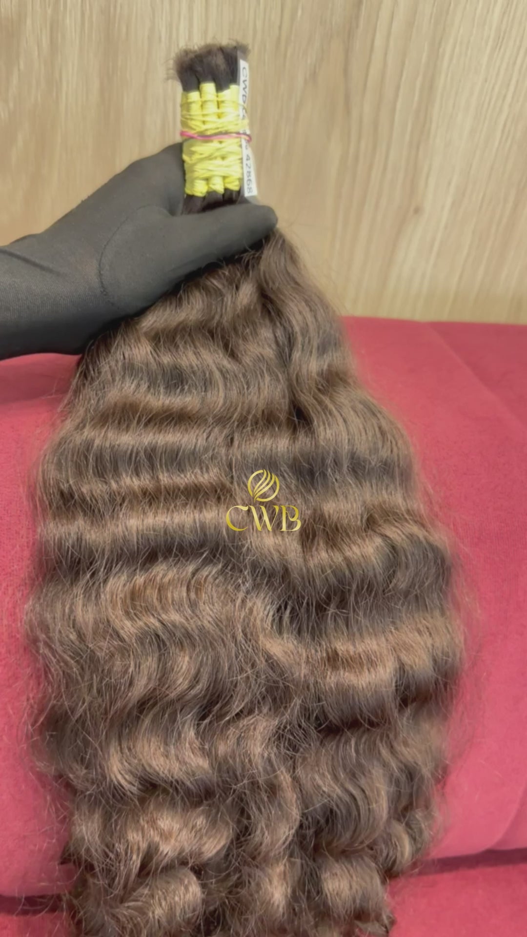 Cabelo Castanho Médio Natural 56cm 144g Brasileiro do Sul